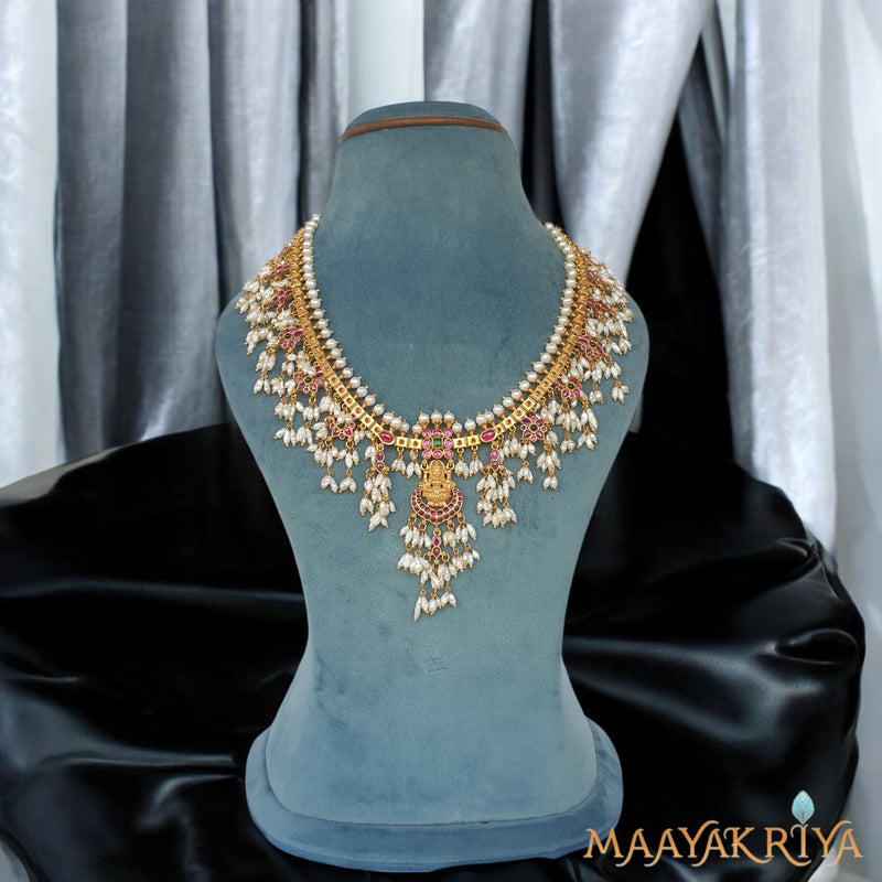 Rajatarangini Guttapusalu Necklace Set