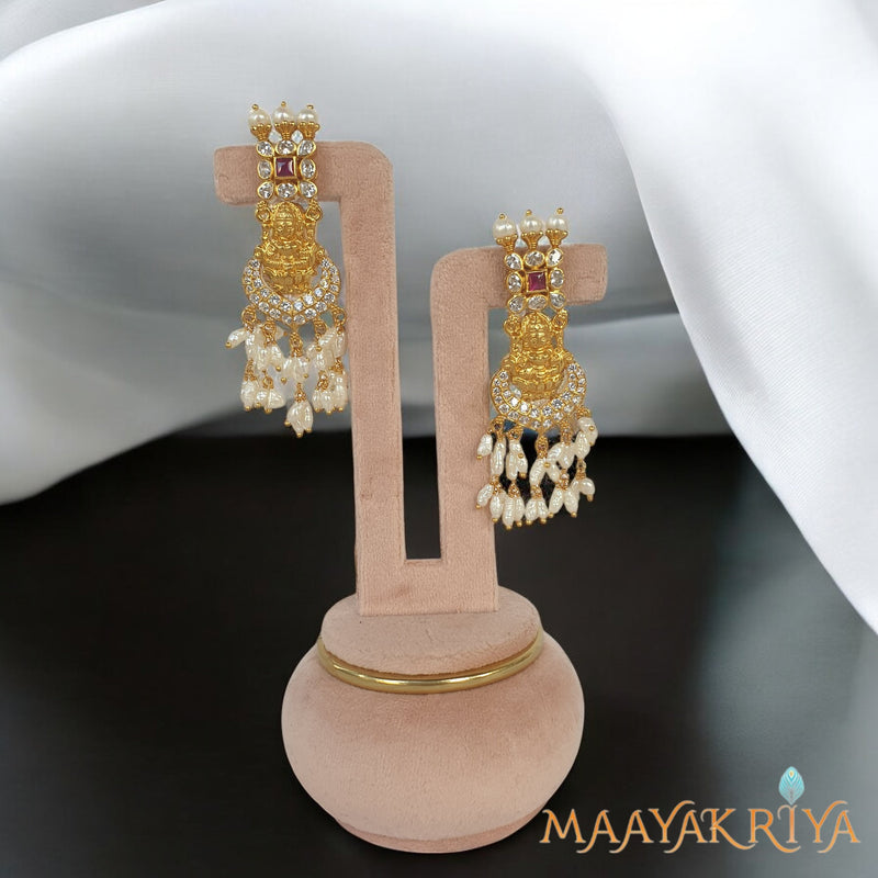 Pushpadharini Guttapusalu Necklace Set