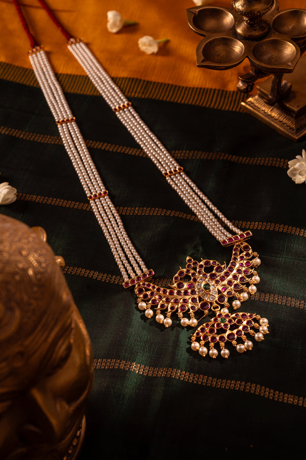 Makari Gandeberunda 4 line Pearl Mala