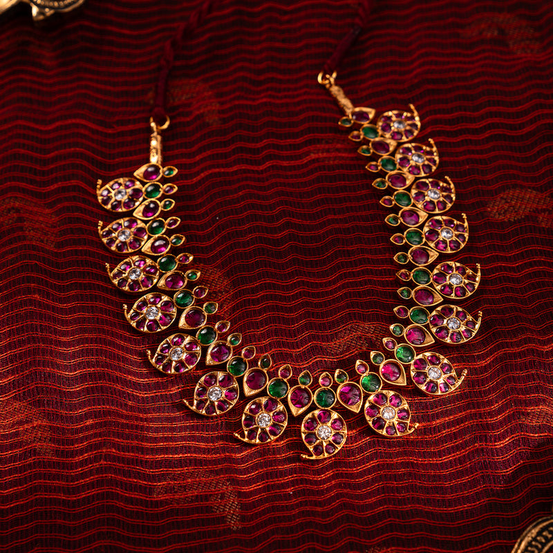 Evergreen Mango Necklace