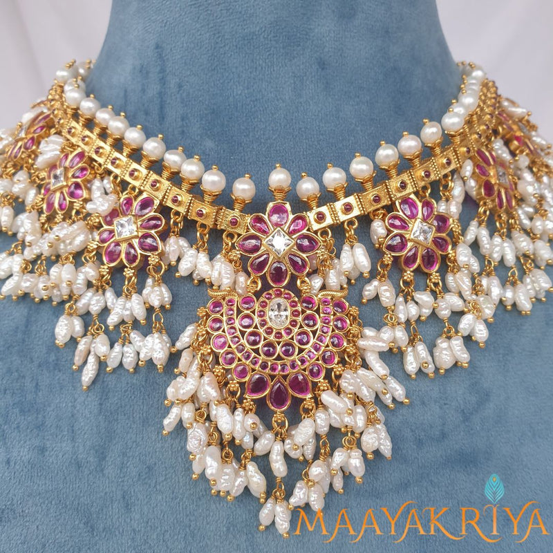 Pavitrakusuma Guttapusalu Necklace Set