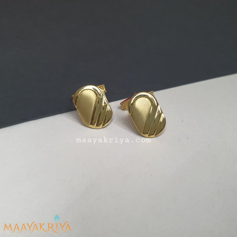 Gold Oval Cufflinks