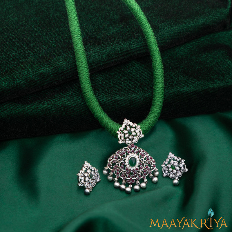 Ramya Padakam Pendant Set