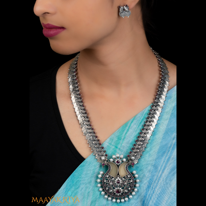 Vyagrahakila Lakshmikasu Necklace Set